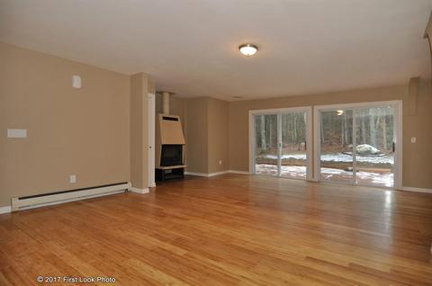 686 Gardner Rd, Exeter, RI 02822 photo 2