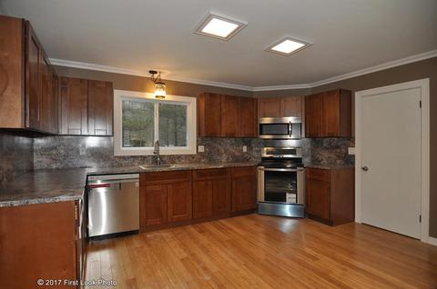 686 Gardner Rd, Exeter, RI 02822 photo 8