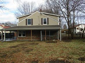 872 Cass Ave, Woonsocket, RI 02895 photo 2