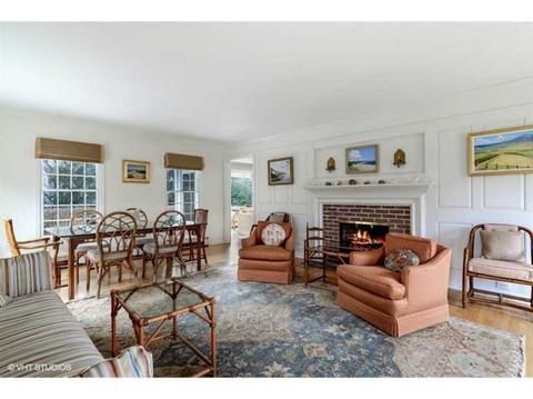 1 Williams Ave, Westerly, RI 02891 photo 3