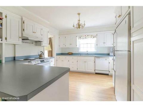1 Williams Ave, Westerly, RI 02891 photo 4