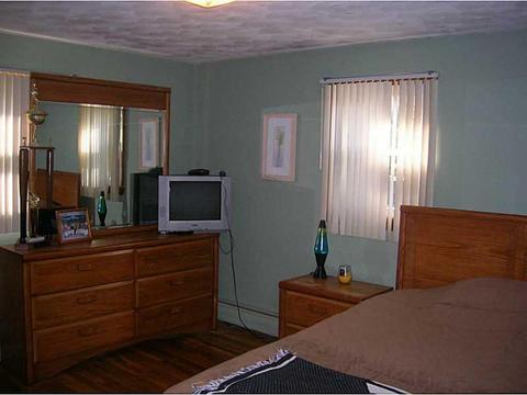26 Armory Dr, Warwick, RI 02889 photo 12
