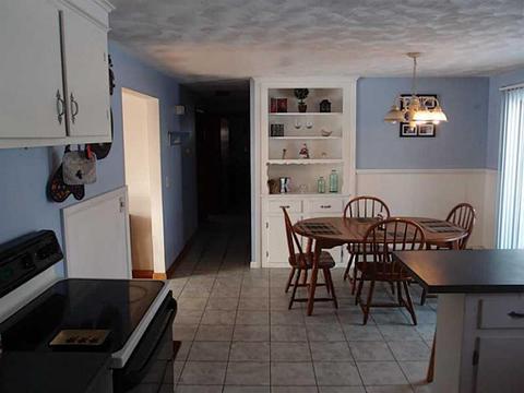 26 Armory Dr, Warwick, RI 02889 photo 6
