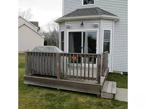 10 Timber Ln, Exeter, RI 02822 photo 2