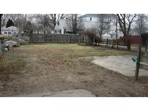 7 Bennett St, Coventry, RI 02816 photo 13