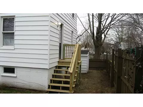 7 Bennett St, Coventry, RI 02816 photo 4