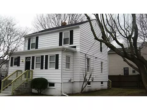 7 Bennett St, Coventry, RI 02816 photo 2