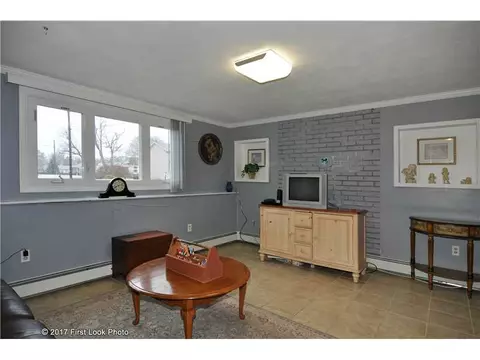34 Beth Ave, Warren, RI 02885 photo 16