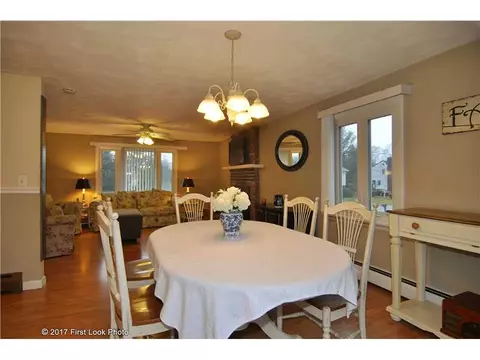 34 Beth Ave, Warren, RI 02885 photo 12