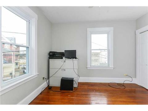 36 Morton Ave, Woonsocket, RI 02895 photo 10