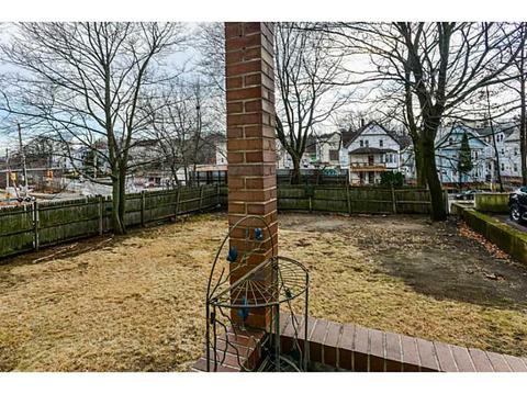 36 Morton Ave, Woonsocket, RI 02895 photo 22