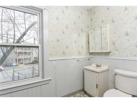 36 Morton Ave, Woonsocket, RI 02895 photo 16
