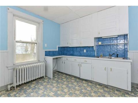 36 Morton Ave, Woonsocket, RI 02895 photo 18