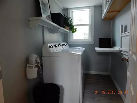 84 Uncas St, Warwick, RI 02889 photo 14