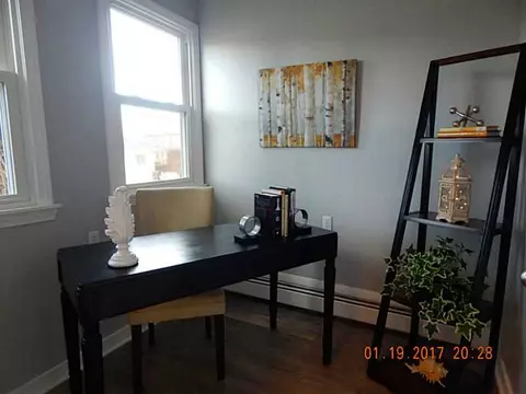 84 Uncas St, Warwick, RI 02889 photo 6
