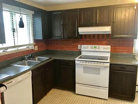 306 Talcott St, Woonsocket, RI 02895 photo 2