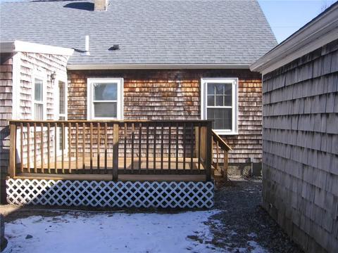 93 Larkin Ave, Warwick, RI 02886 photo 17