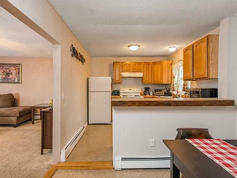195 Boyden St, Woonsocket, RI 02895 photo 7