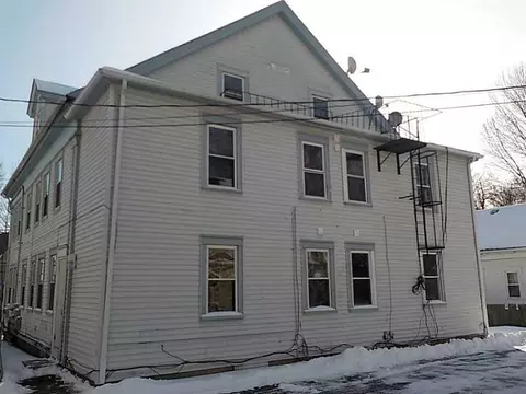 156 W School St, Woonsocket, RI 02895 photo 2