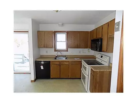 21 Miner St, Westerly, RI 02891 photo 16