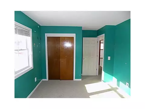 21 Miner St, Westerly, RI 02891 photo 3