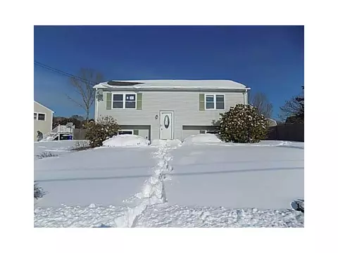21 Miner St, Westerly, RI 02891 photo 1