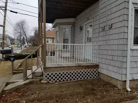780 Park Ave, Woonsocket, RI 02895 photo 2