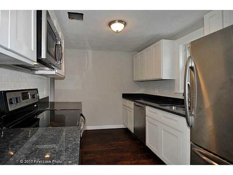 100 Falcon Ave, Warwick, RI 02888 photo 4
