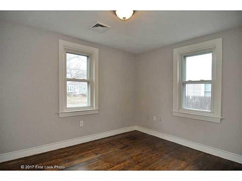100 Falcon Ave, Warwick, RI 02888 photo 10