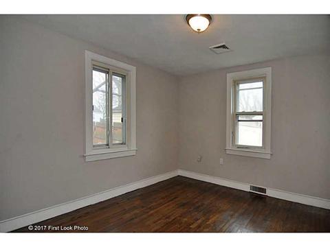 100 Falcon Ave, Warwick, RI 02888 photo 14