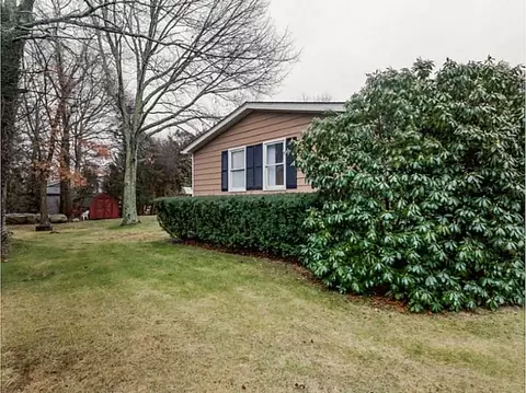 54 South Rd, Exeter, RI 02822 photo 21
