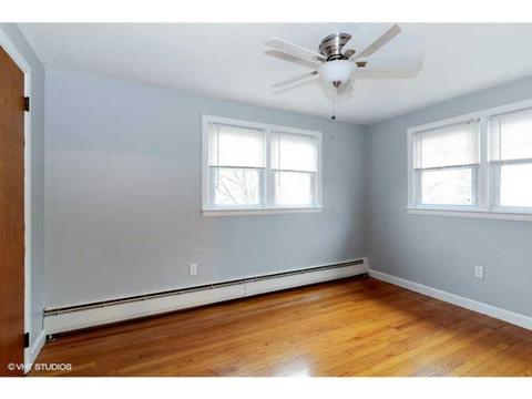 5 Parsonage Dr, Warwick, RI 02889 photo 10