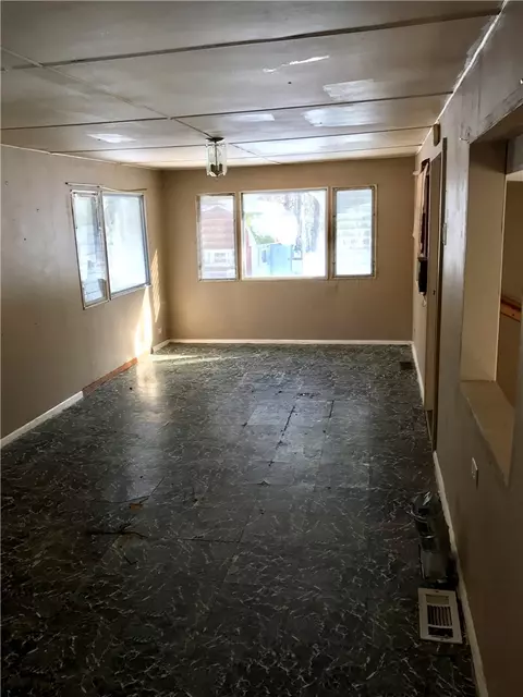 19 Sodom Trl, Exeter, RI 02822 photo 4