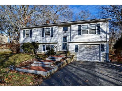 30 Holmes St, Westerly, RI 02891 photo 1