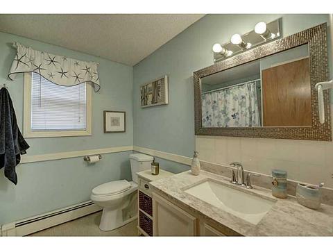 30 Holmes St, Westerly, RI 02891 photo 17
