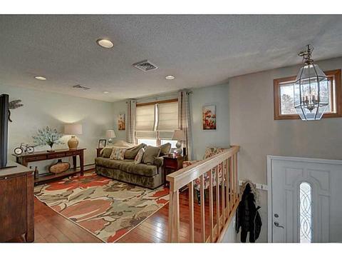 30 Holmes St, Westerly, RI 02891 photo 5