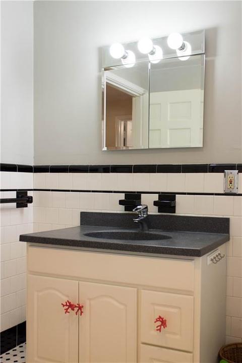 72 Boulevard Blvd, Middletown, RI 02842 photo 30