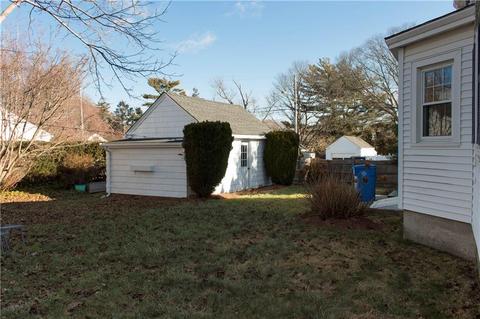 72 Boulevard Blvd, Middletown, RI 02842 photo 36