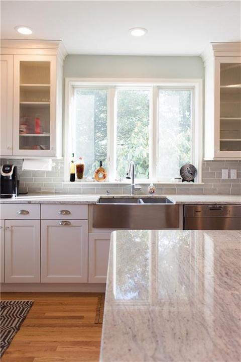 72 Boulevard Blvd, Middletown, RI 02842 photo 10