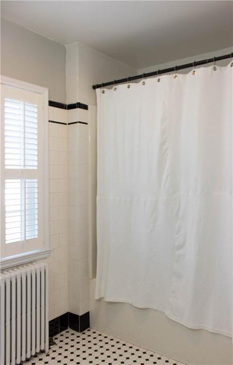 72 Boulevard Blvd, Middletown, RI 02842 photo 29