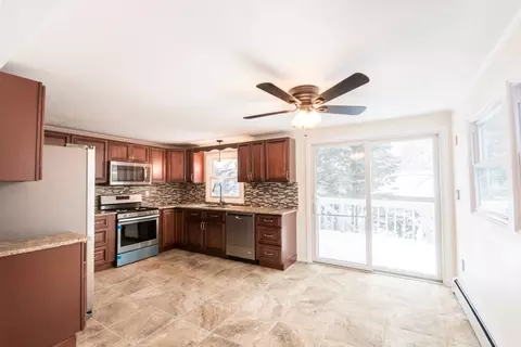 9 Riptide St, Jamestown, RI 02835 photo 5