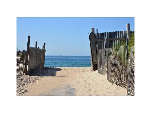 12 Breach Dr, Westerly, RI 02891 photo 1