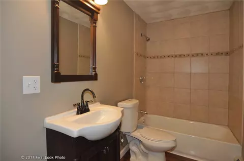 39 Eton Ave, Warwick, RI 02889 photo 11