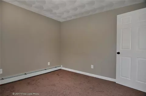 39 Eton Ave, Warwick, RI 02889 photo 12