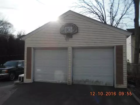1281 Diamond Hill Rd, Woonsocket, RI 02895 photo 5