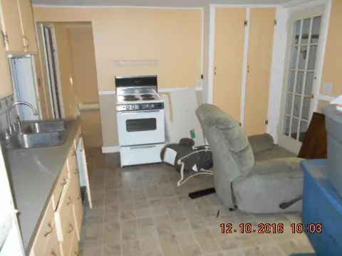 1281 Diamond Hill Rd, Woonsocket, RI 02895 photo 14