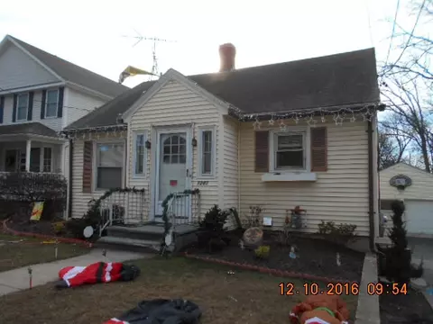 1281 Diamond Hill Rd, Woonsocket, RI 02895 photo 1