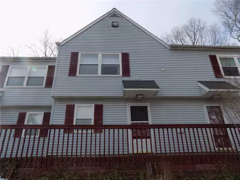 14 Apache Dr #E, Westerly, RI 02891 photo 1