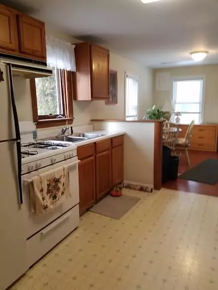 54 Eton Ave, Warwick, RI 02889 photo 10