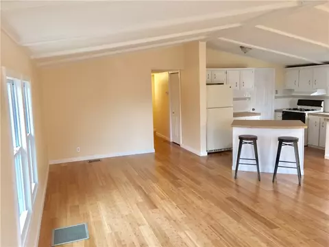 87 Wright Way, Coventry, RI 02816 photo 5